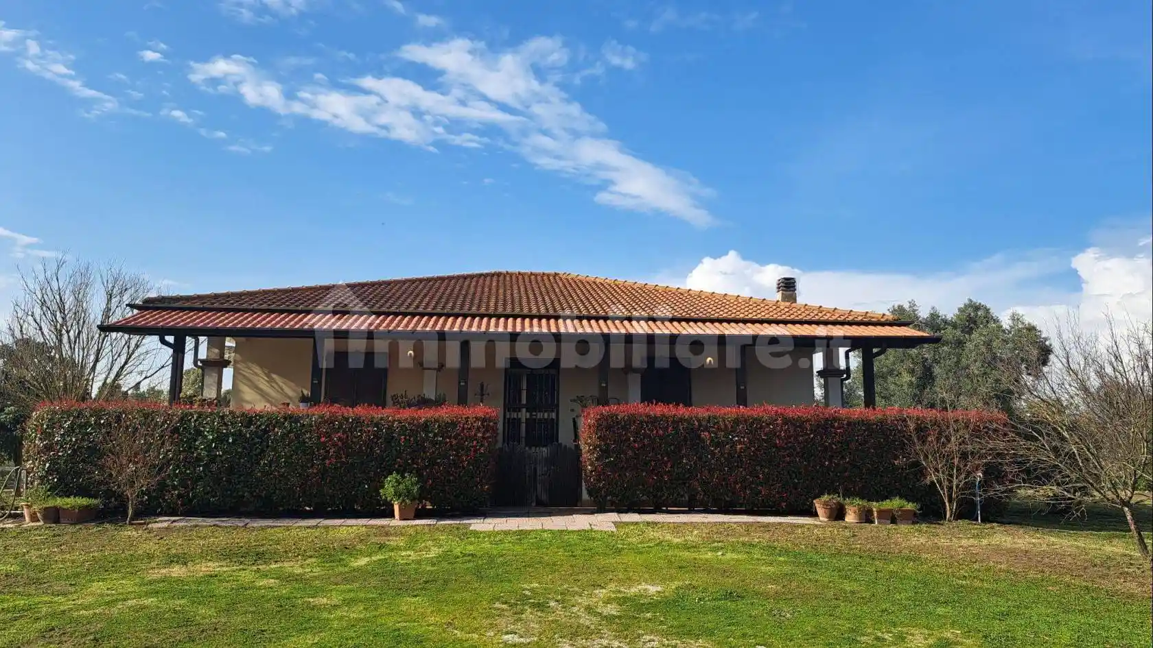 Villa in vendita a Latina