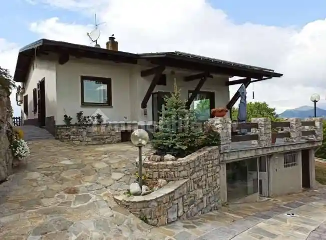 Appartamento in vendita a Alta Valle Intelvi