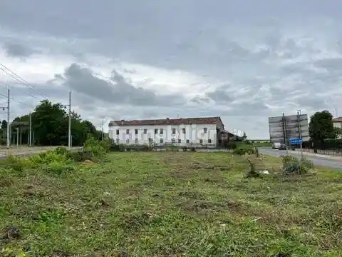 Rustico - Casale in vendita a Cerea