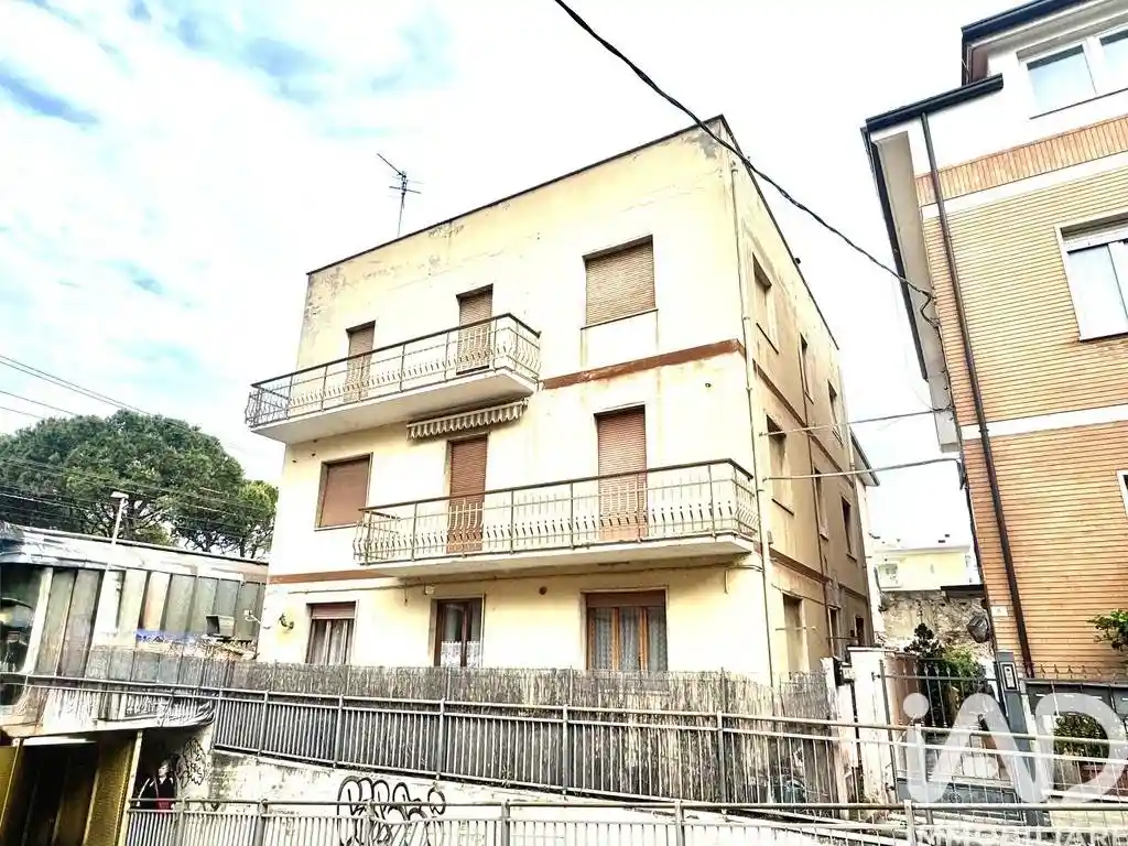 Palazzo - Edificio in vendita a San Benedetto del Tronto