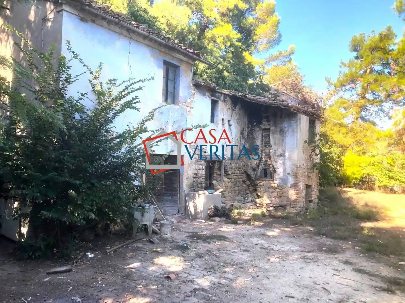 Rustico - Casale in vendita a Monte Roberto