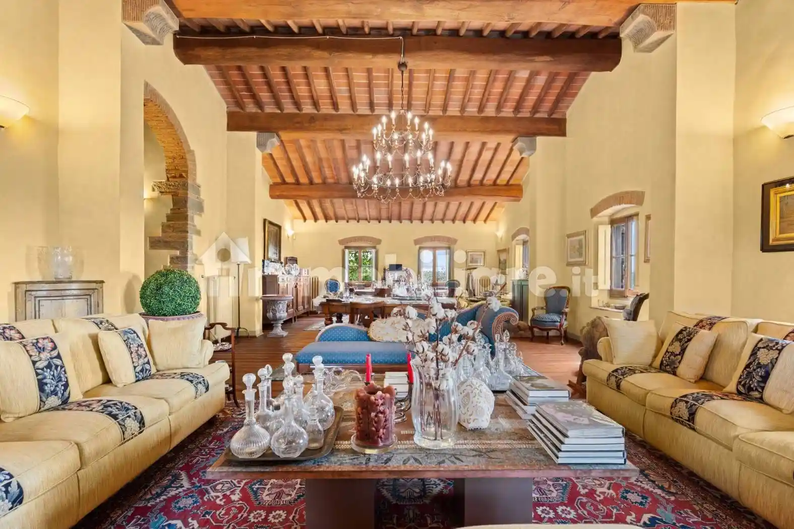 Villa in vendita a Carmignano