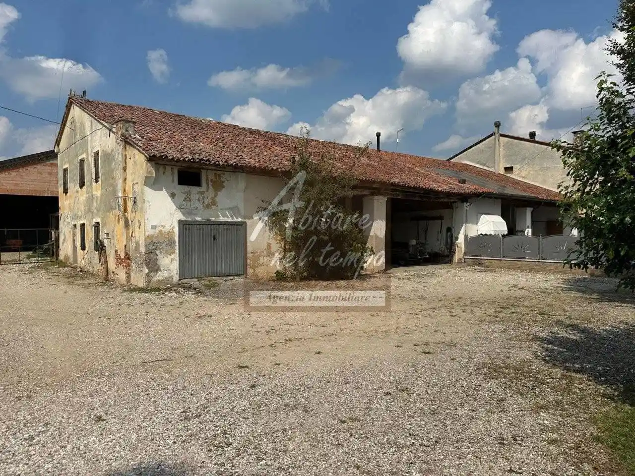 Rustico - Casale in vendita a Fontaniva