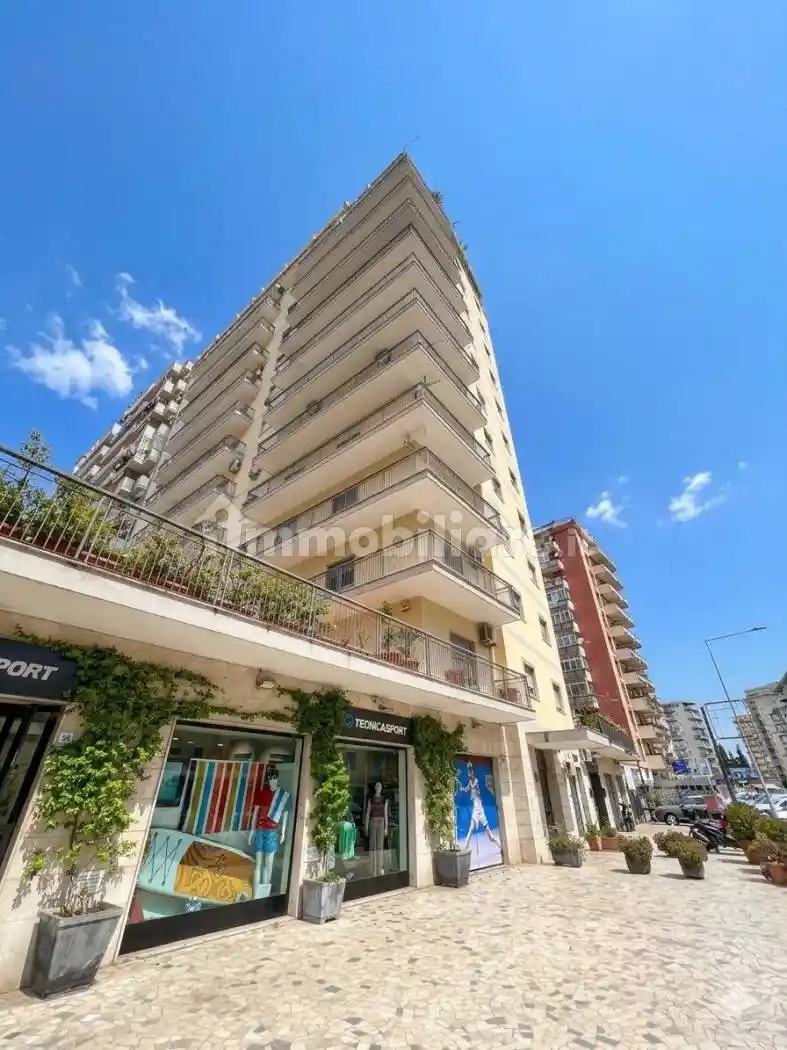 Appartamento in vendita a Palermo