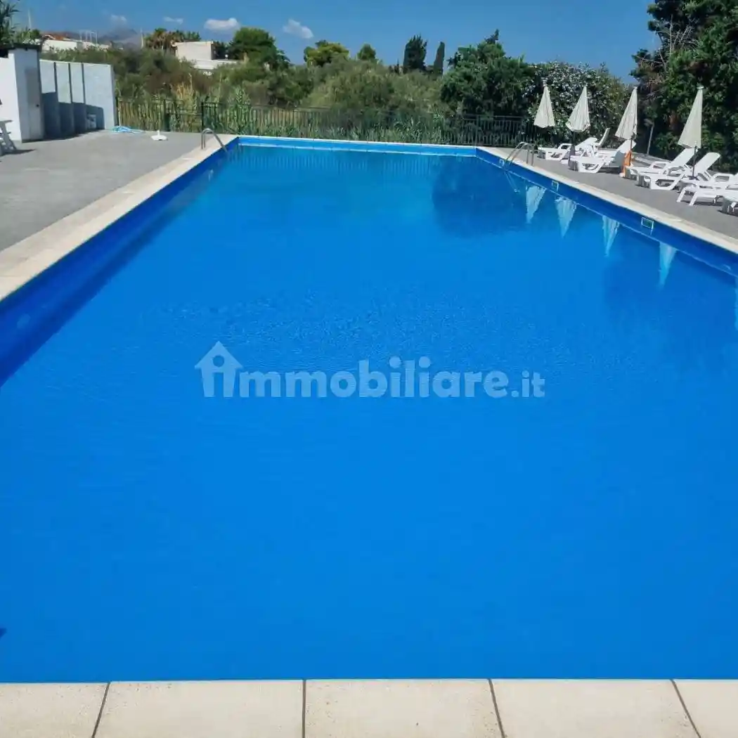 Villa in vendita a Altavilla Milicia