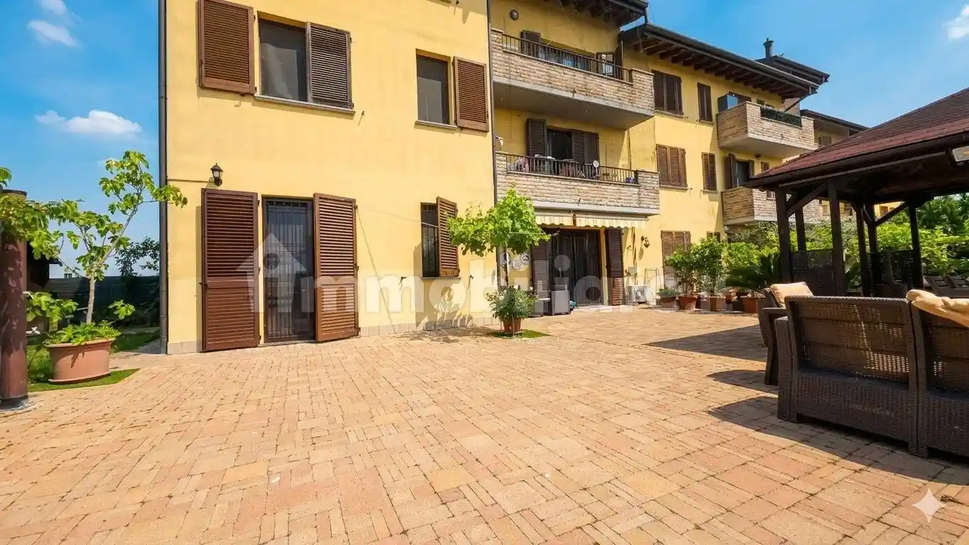 Appartamento in vendita a Caselle Lurani