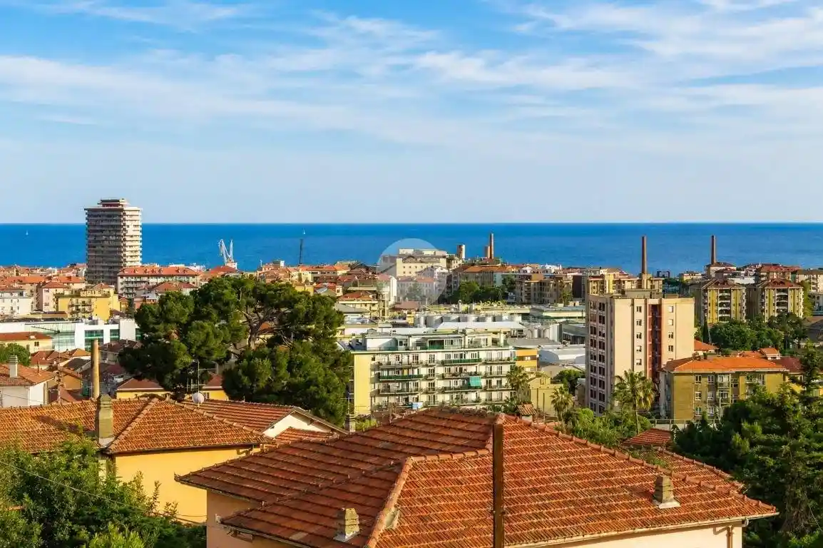 Appartamento in vendita a Imperia