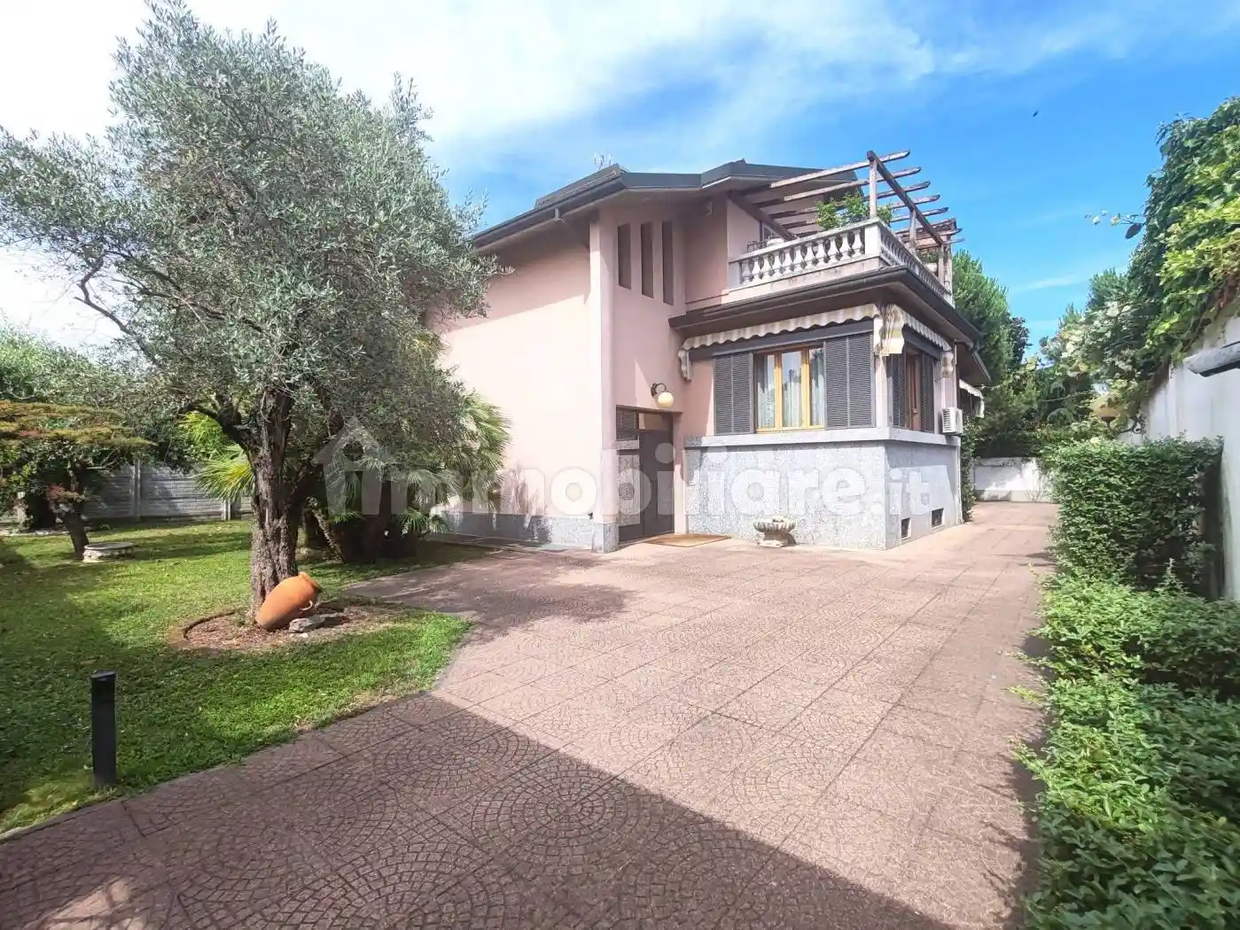 Appartamento in vendita a Cernusco sul Naviglio