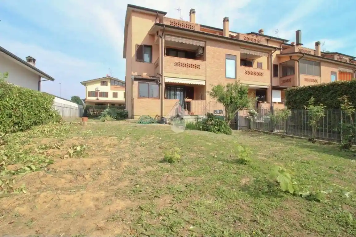 Appartamento in vendita a Cura Carpignano