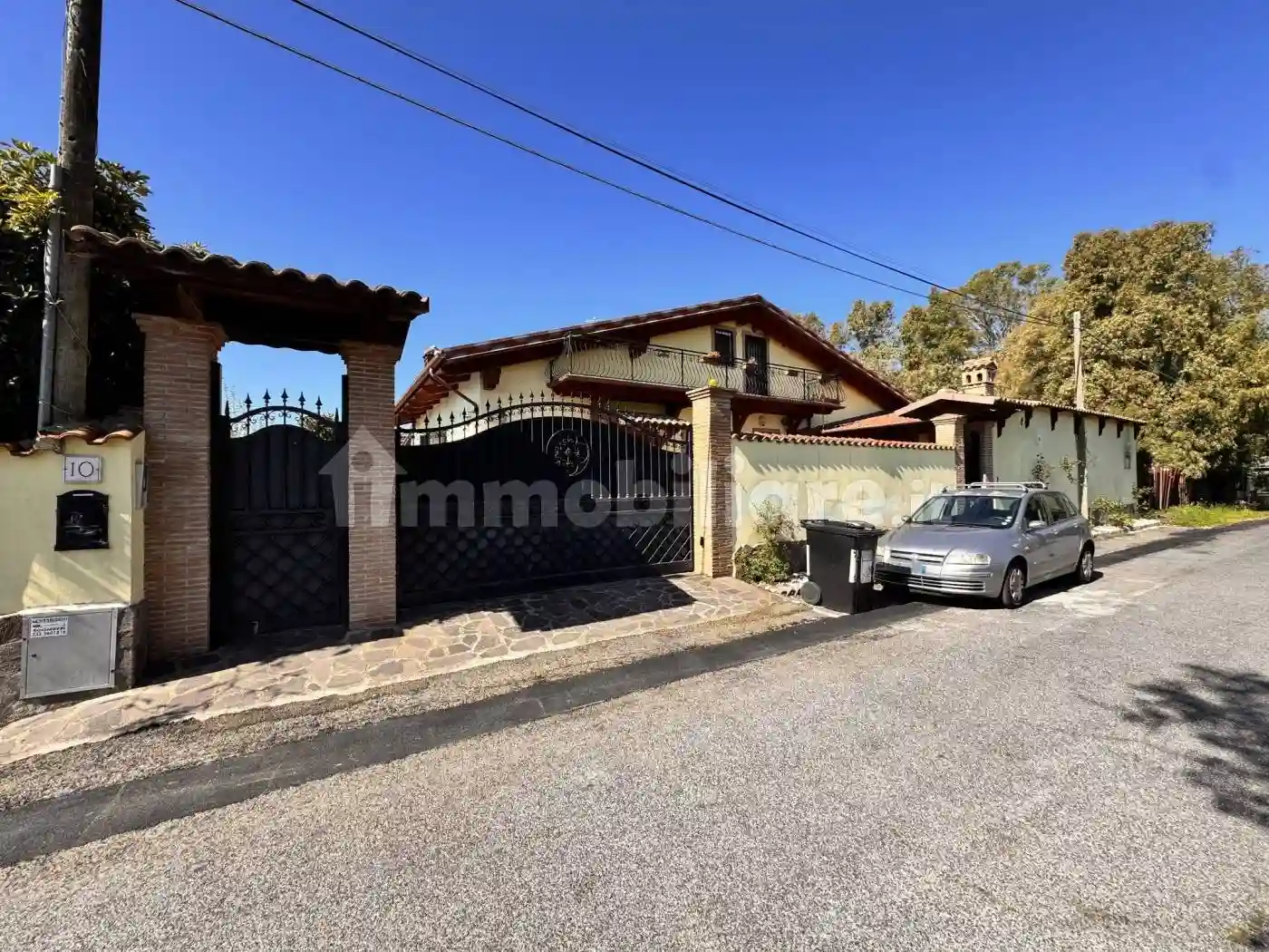 Villa - foto 2