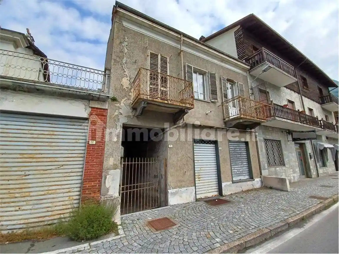 Casa indipendente in vendita a Donnas