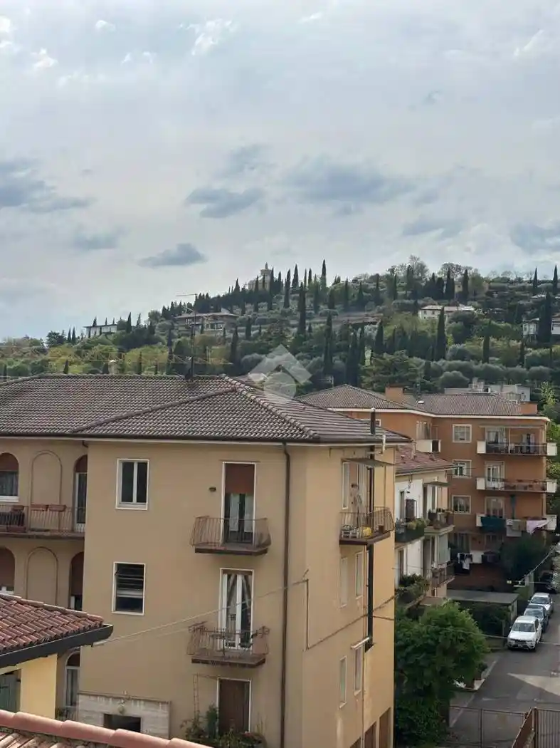 Appartamento in affitto a Verona