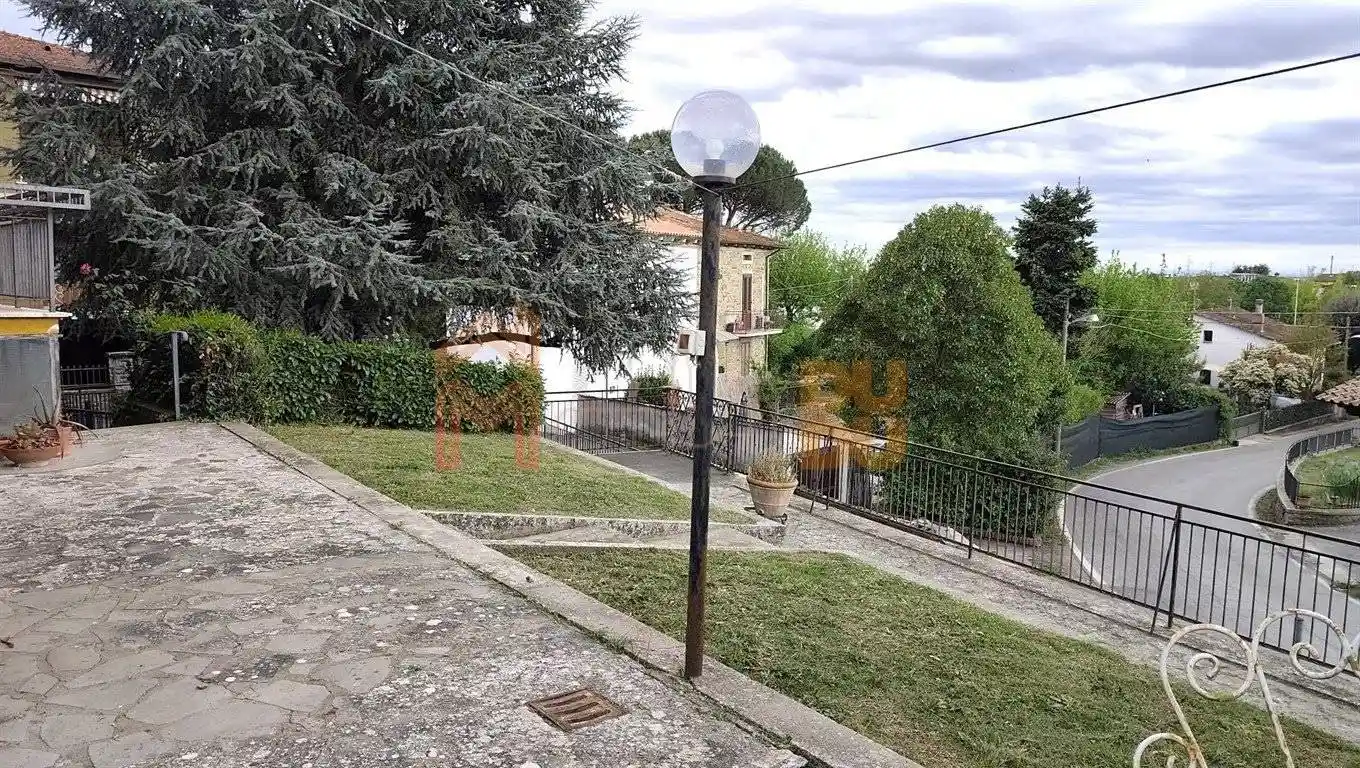 Appartamento in vendita a Arezzo