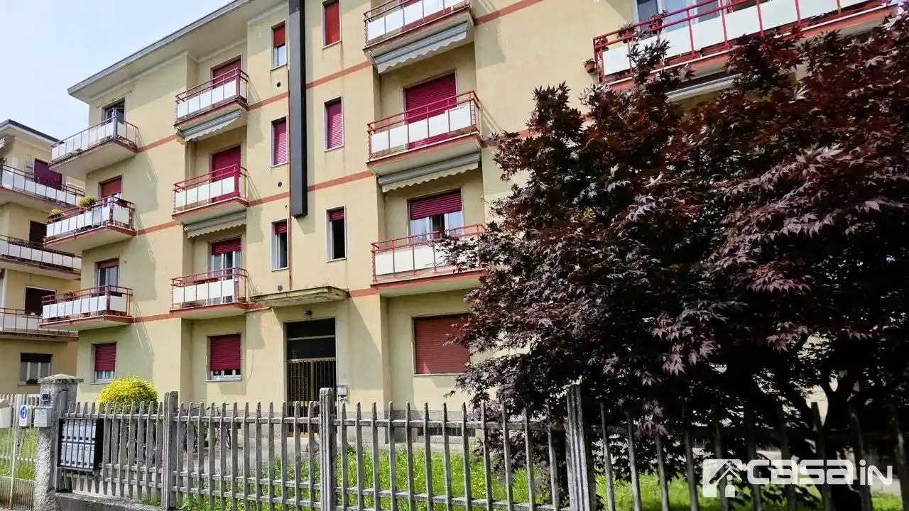 Appartamento in vendita a Vaprio d'Adda