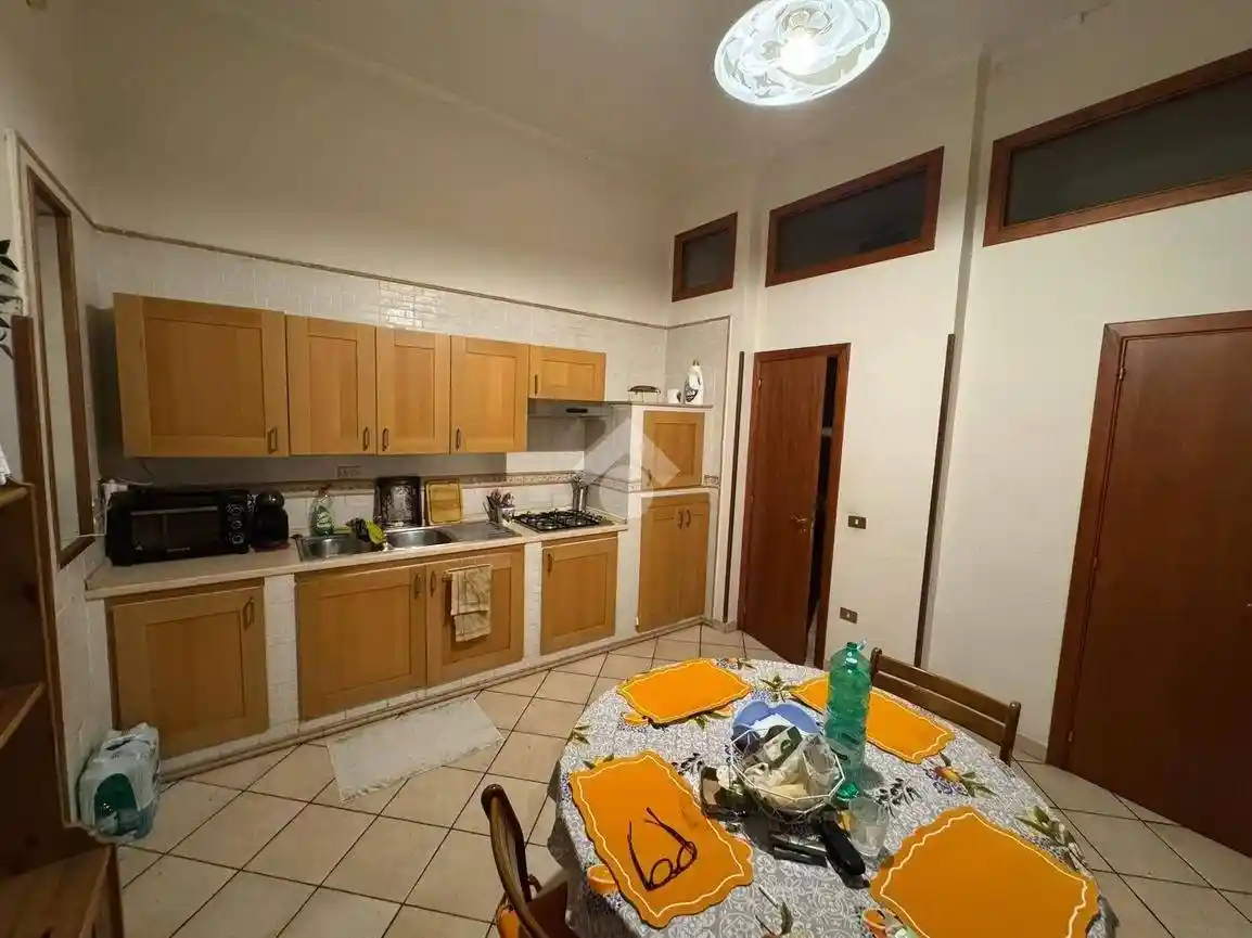 Appartamento in affitto a Napoli