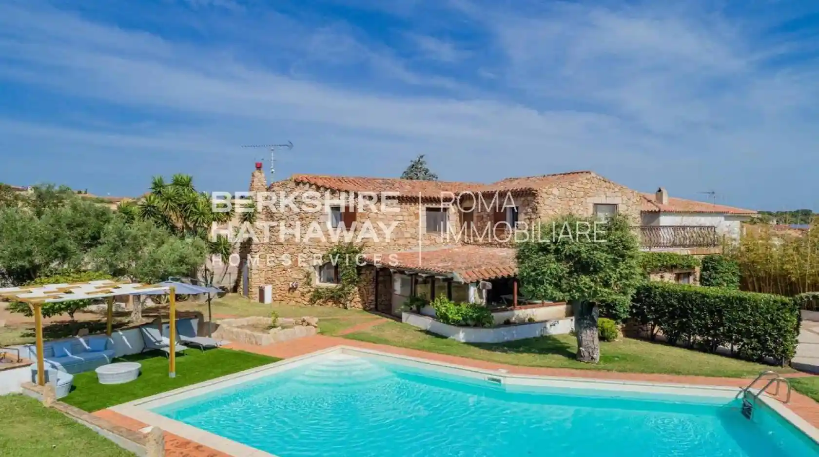 Villa in vendita a Olbia