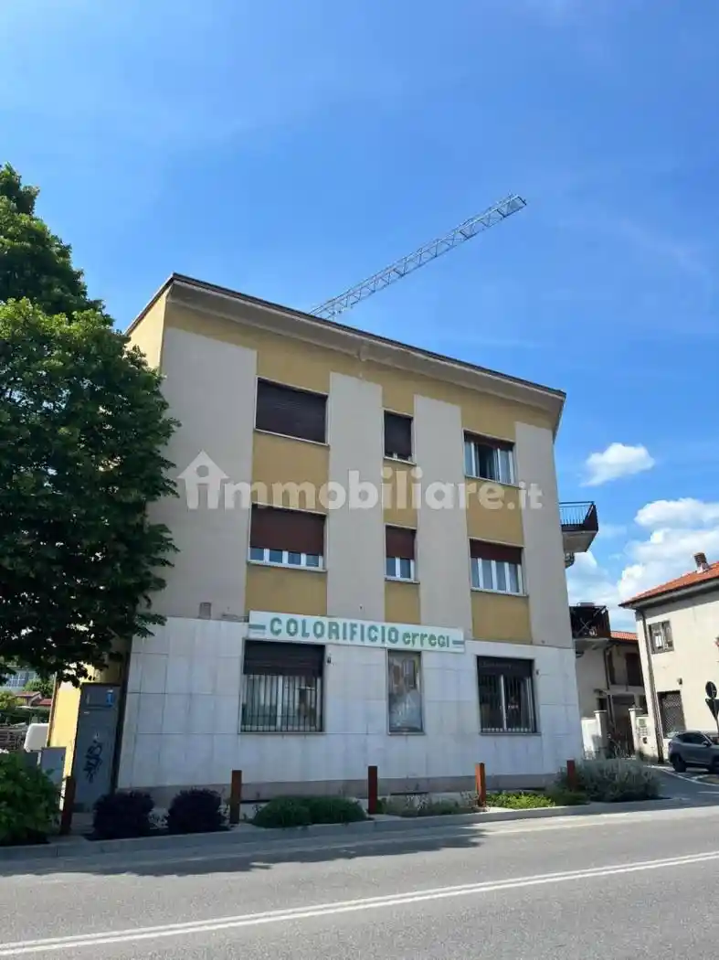 Appartamento in vendita a Lurago d'Erba