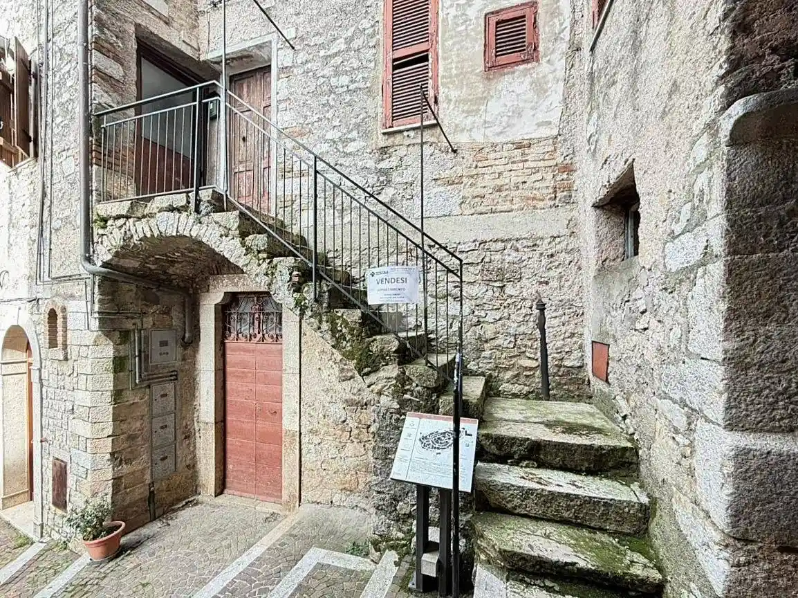 Appartamento in vendita a Bassiano