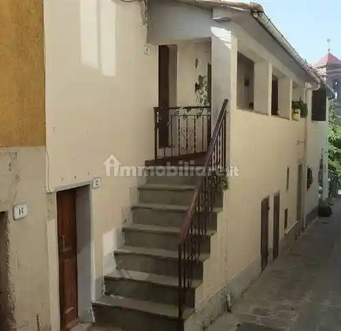 Appartamento in vendita a Arcidosso