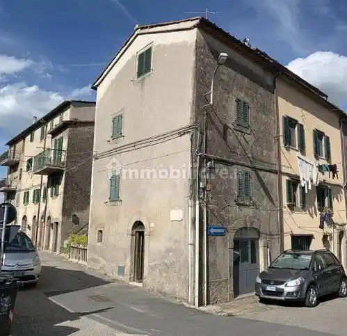 Villa in vendita a Castel del Piano