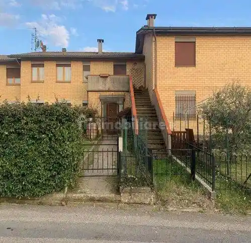 Appartamento in vendita a Santa Fiora