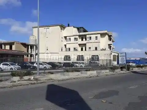 Palazzo - Edificio in vendita a Qualiano