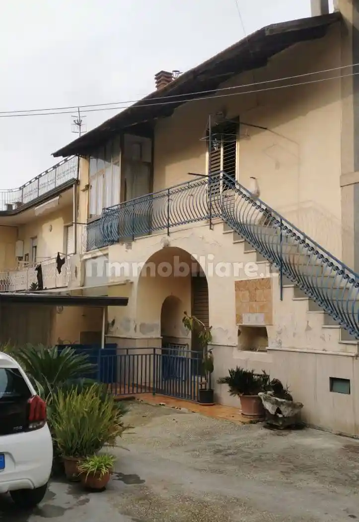 Villa in vendita a Trentola-Ducenta
