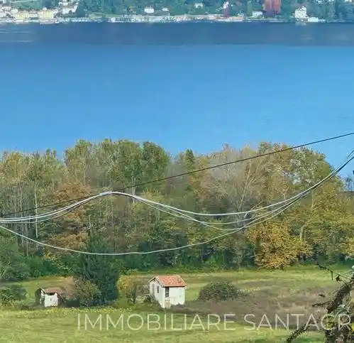 Rustico - Casale in vendita a Porto Valtravaglia