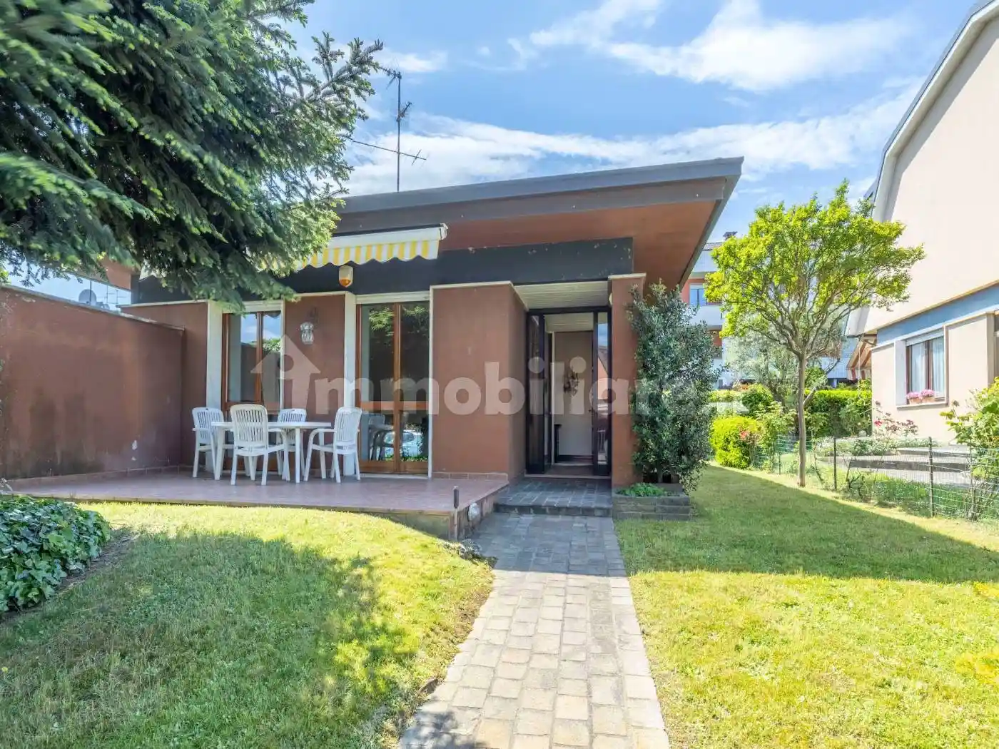 Villa in vendita a Arese
