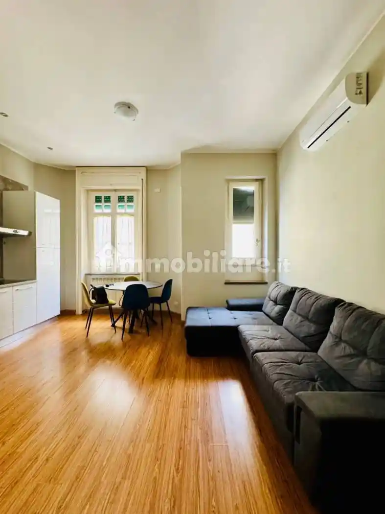 Appartamento in affitto a Napoli