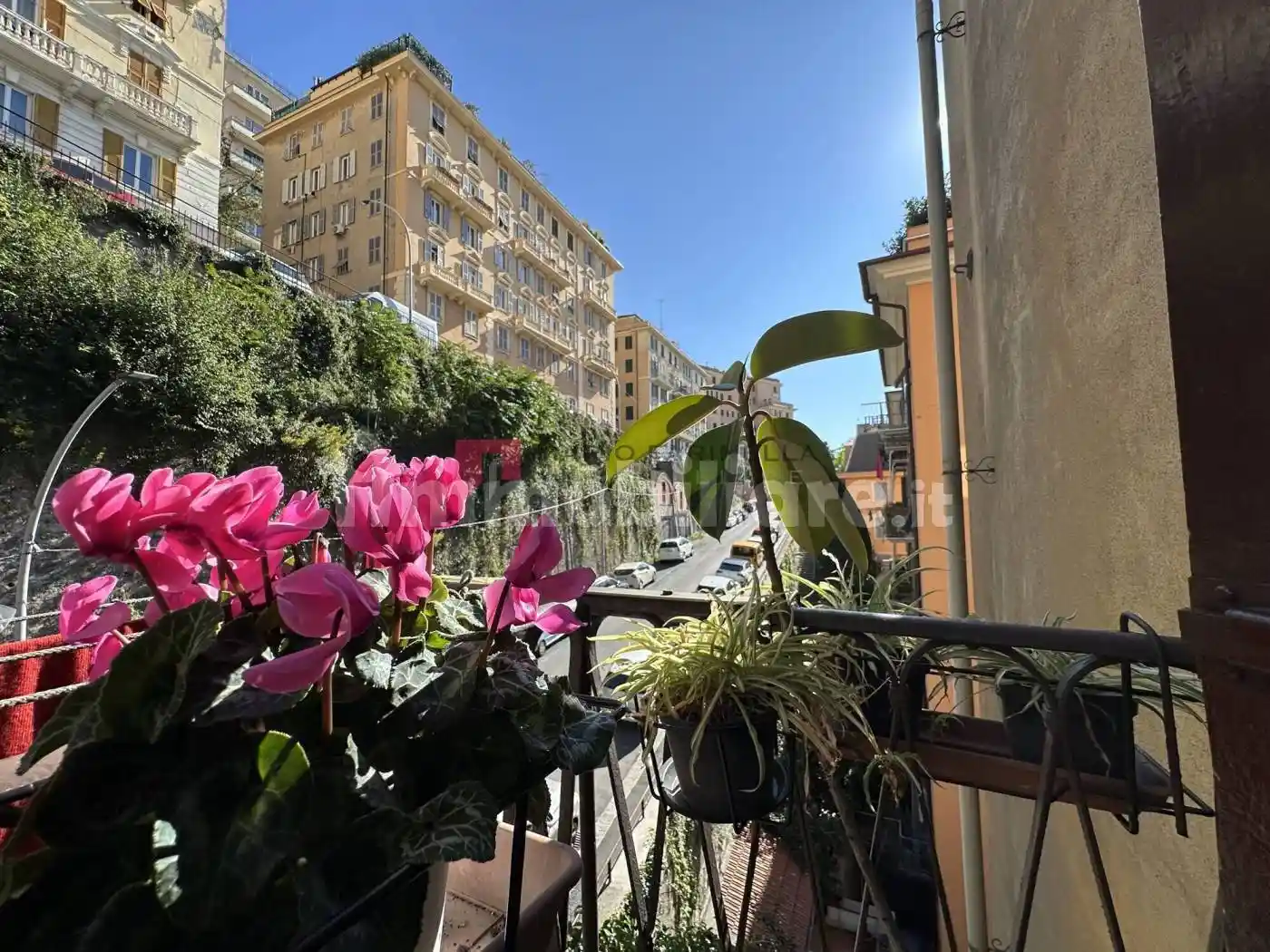 Appartamento in vendita a Genova