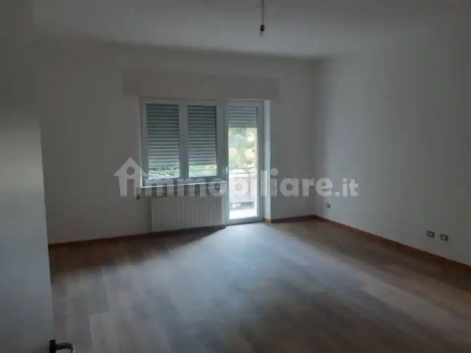 Appartamento in affitto a Fabrica di Roma