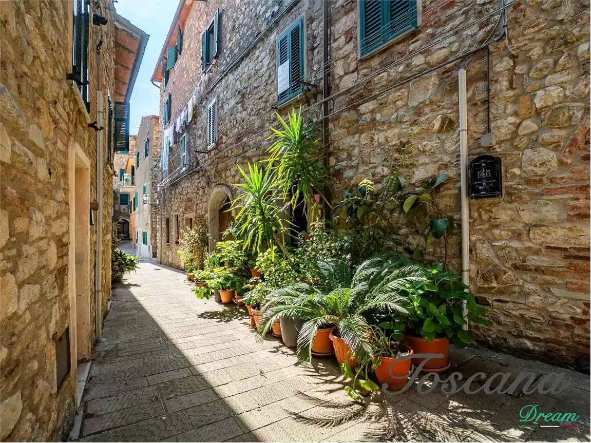 Appartamento in vendita a Gavorrano