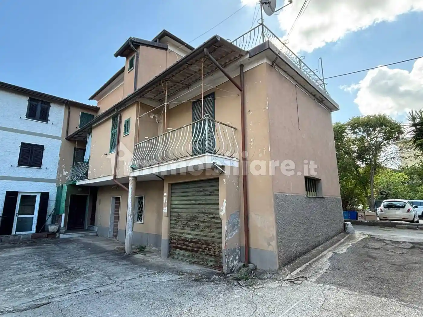 Villa in vendita a Massa
