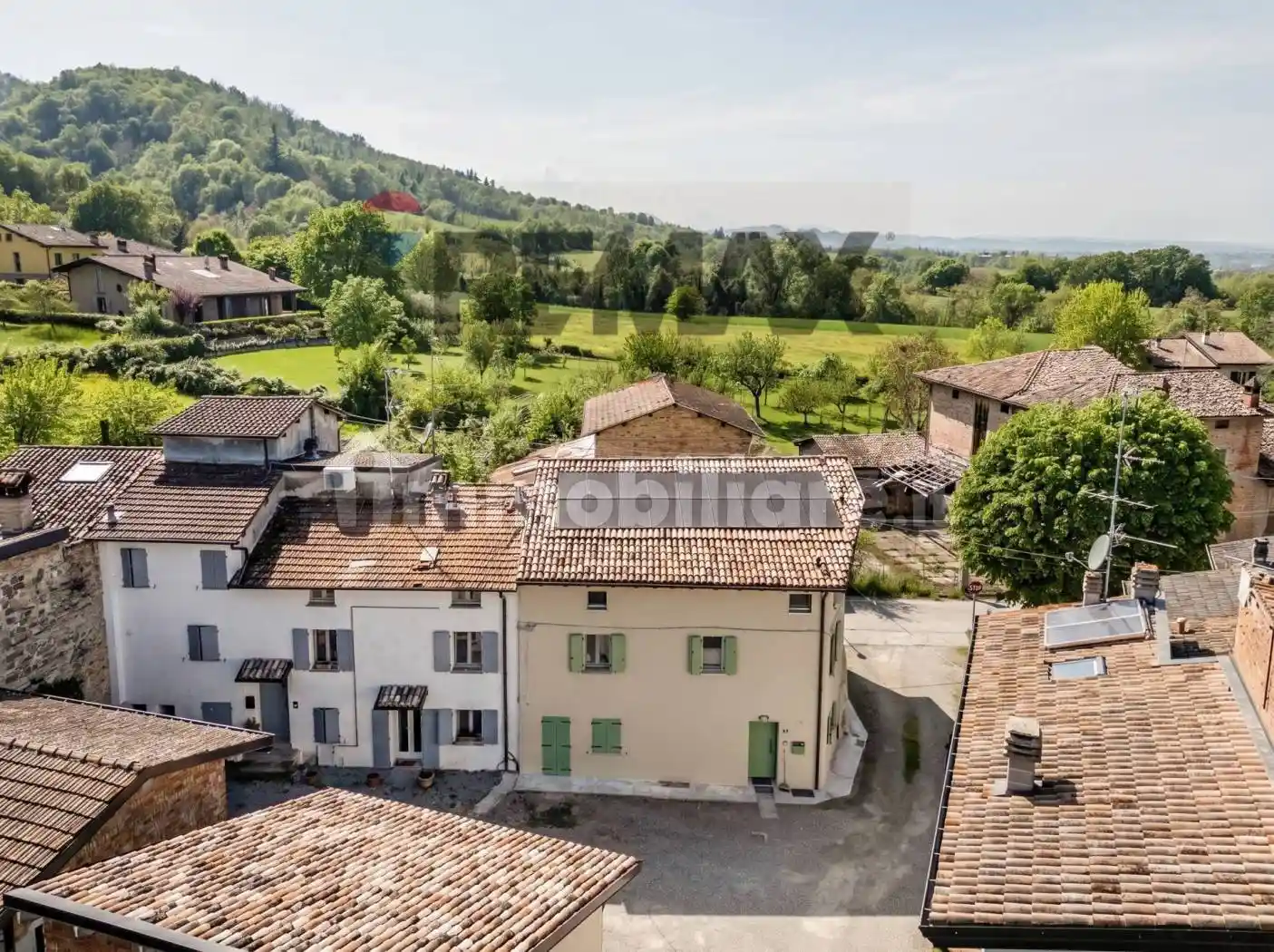 Casa indipendente in vendita a Quattro Castella