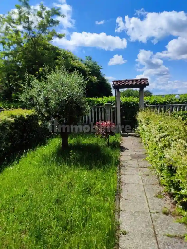 Villetta a schiera - foto 2