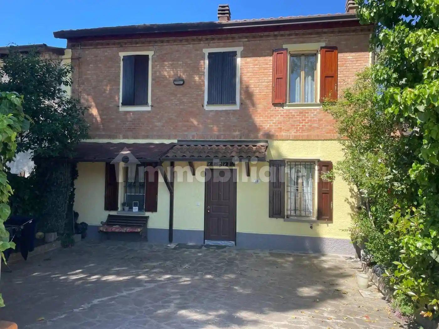 Casa indipendente in vendita a Imola