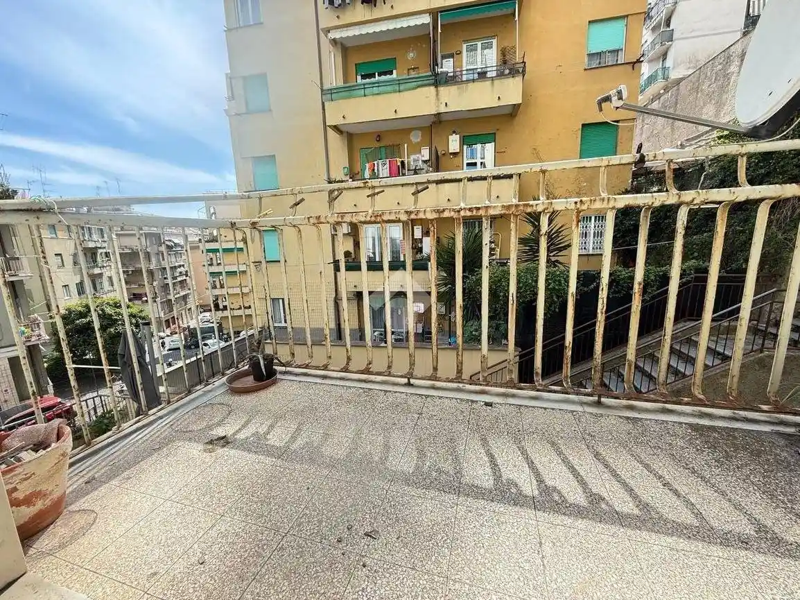 Appartamento in vendita a Genova