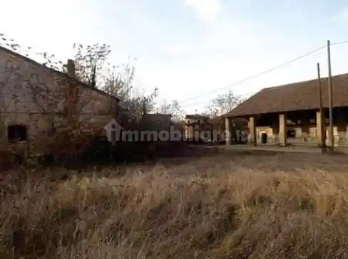 Rustico - Casale in vendita a Agazzano
