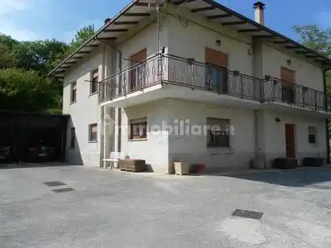 Villa in vendita a Sassoferrato