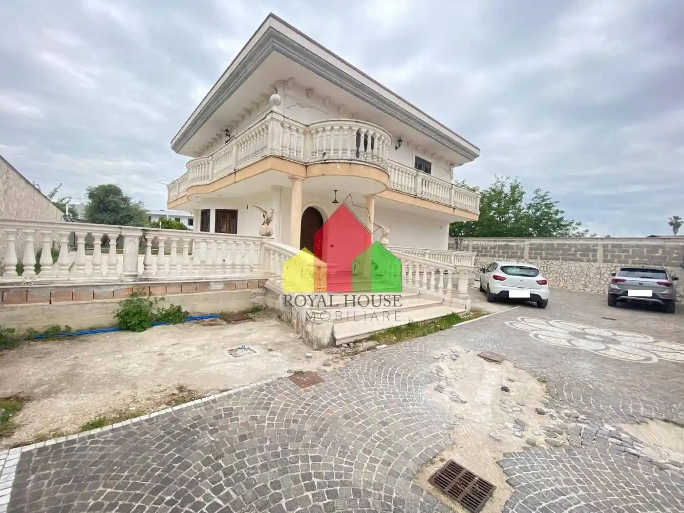 Villa in vendita a Giugliano in Campania