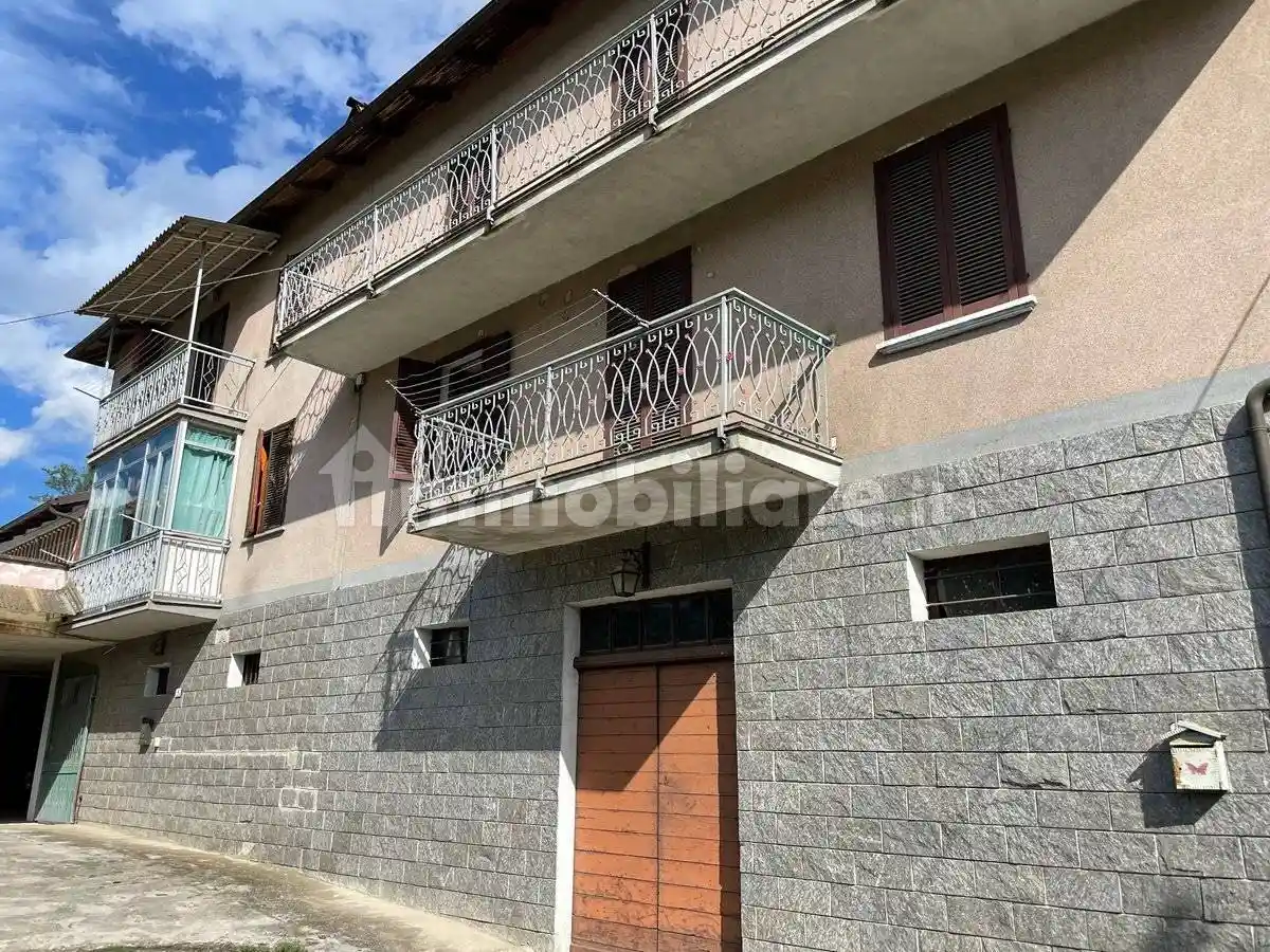 Rustico - Casale in vendita a Cossano Belbo