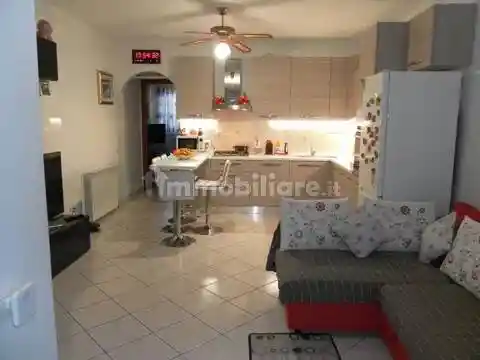 Appartamento in vendita a Genga