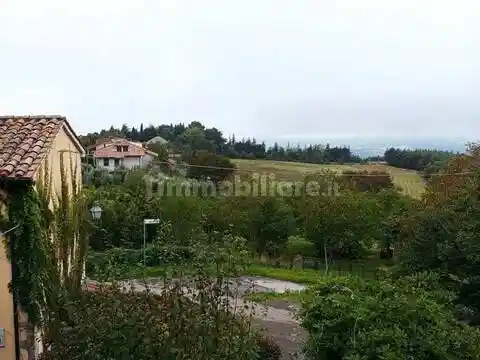 Appartamento in vendita a Castell'Azzara