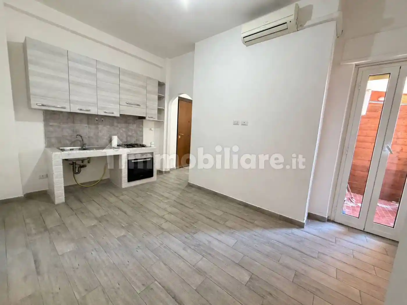 Appartamento in vendita a Ladispoli