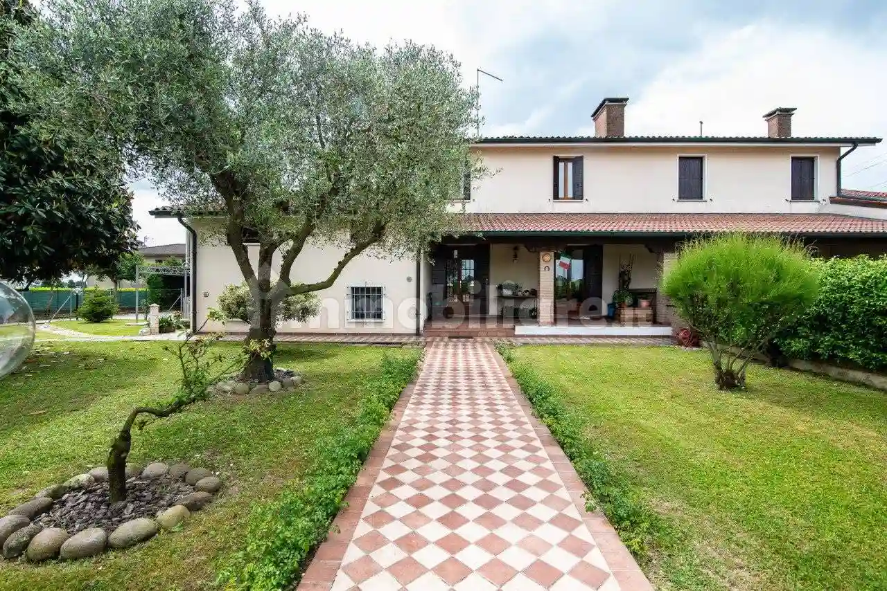 Villa - foto 4