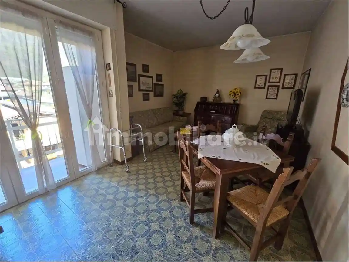 Appartamento in vendita a Casale Corte Cerro