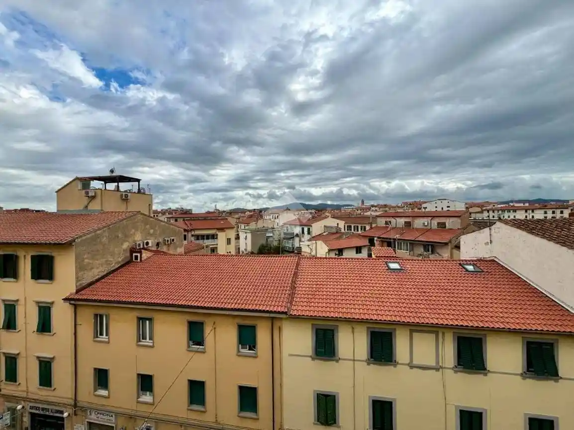 Appartamento in vendita a Livorno