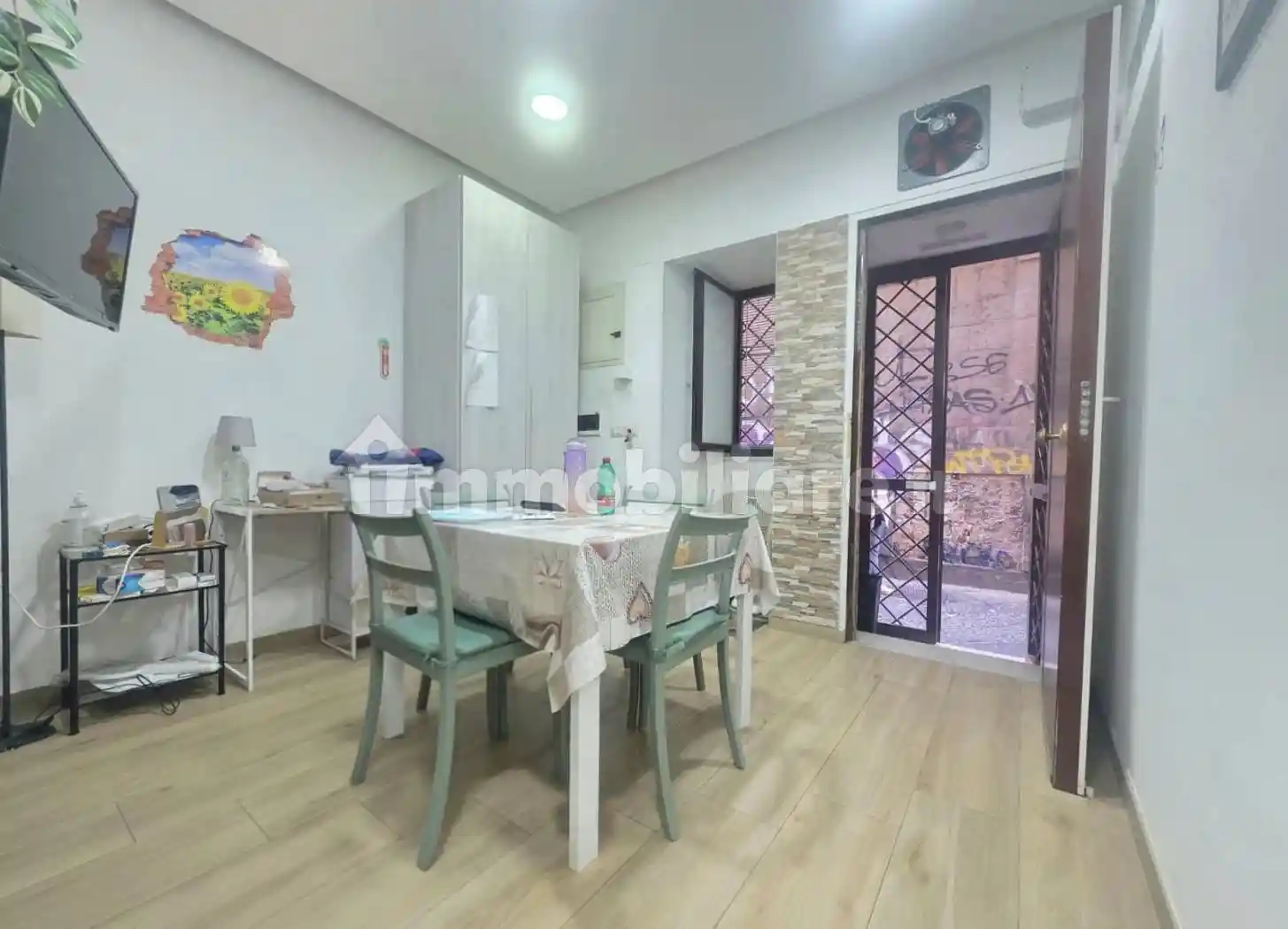 Appartamento in vendita a Napoli