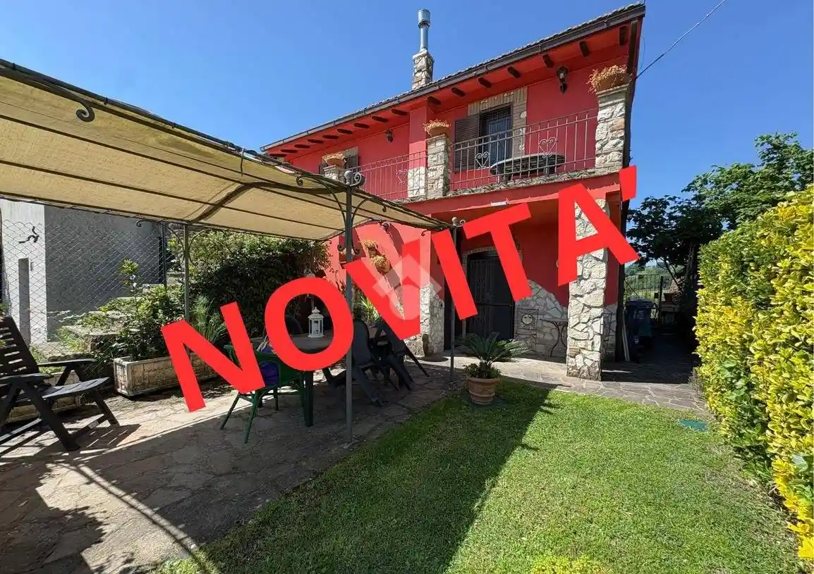 Villa in vendita a Narni